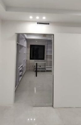 درب کشویی توکار شیشه ای