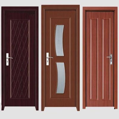درب پلیوود چیست و چه ویژگی‌هایی دارد؟