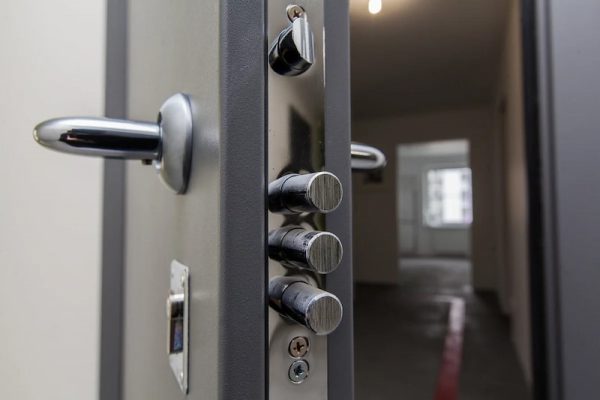 خرید و قیمت درب ضد سرقت فلزی لوکس و مقاوم