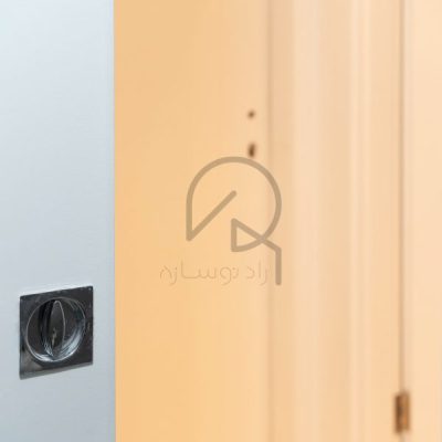 اجرای درب ریلی توکار پروژه استودیو زمان واقع در جردن