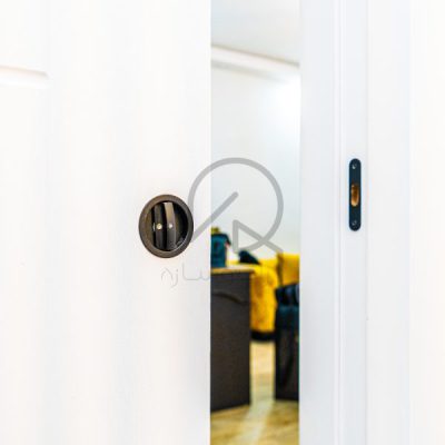 اجرای درب مخفی کشویی پروژه بازسازی مهندس ظریفیان