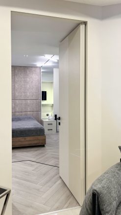درب فریم لس مناسب اتاق خواب