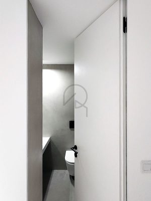 withe1